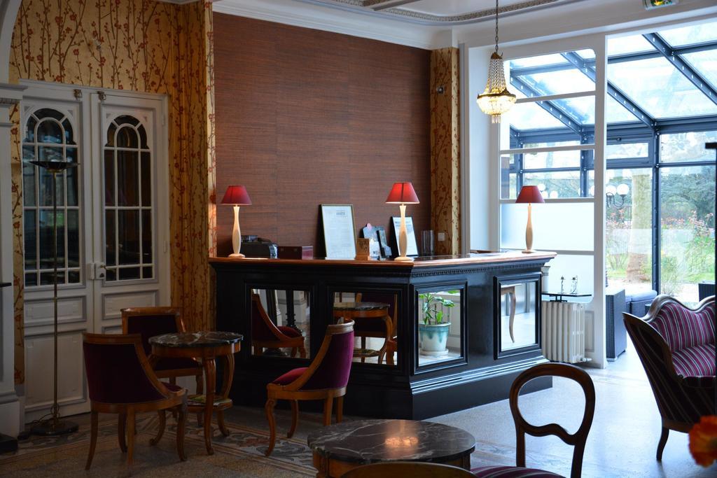 The Originals Boutique, Hotel Terminus, Bourg-En-Bresse Gare Екстериор снимка