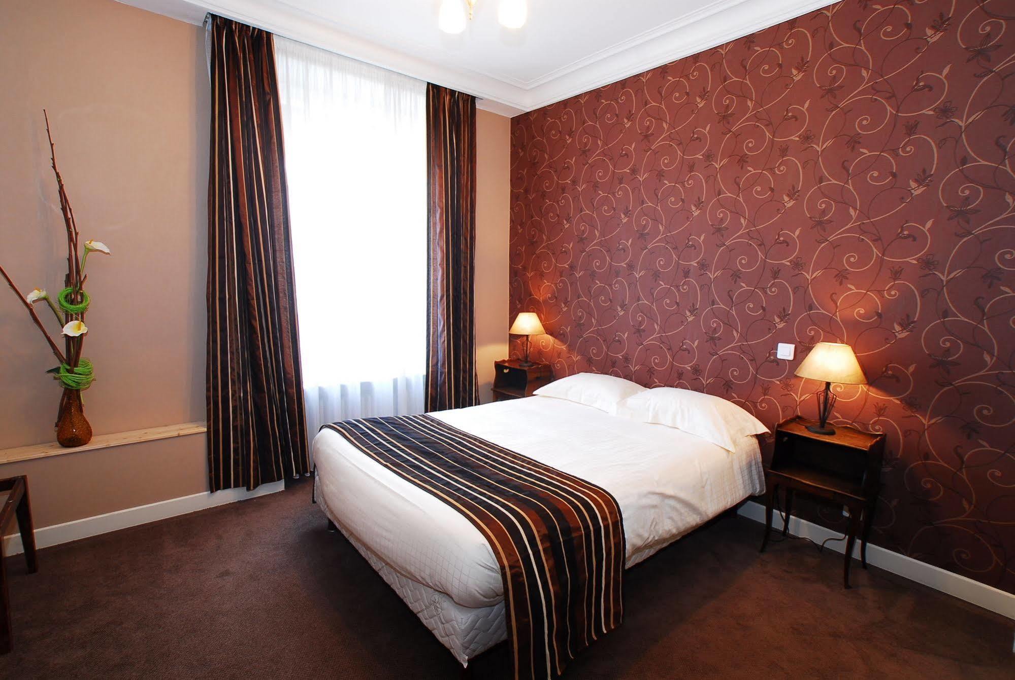 The Originals Boutique, Hotel Terminus, Bourg-En-Bresse Gare Екстериор снимка